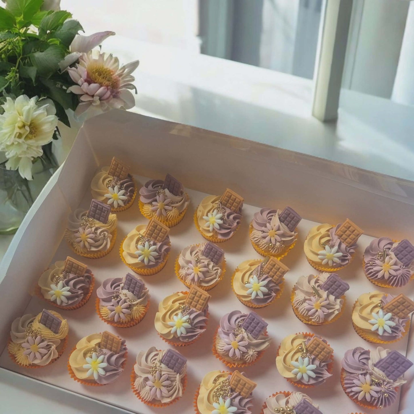 Lavish Lilac Cupcakes
