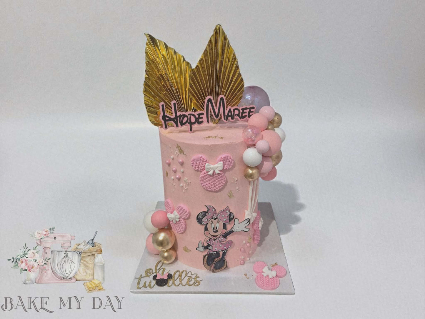 Pink Minnie Luxe Celebration Cake