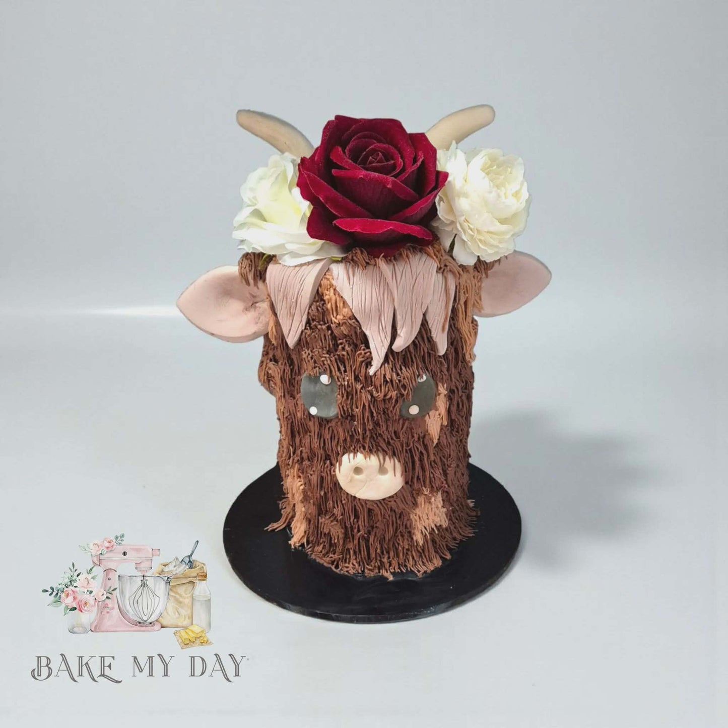Rustic Rose Highland Cow Cake