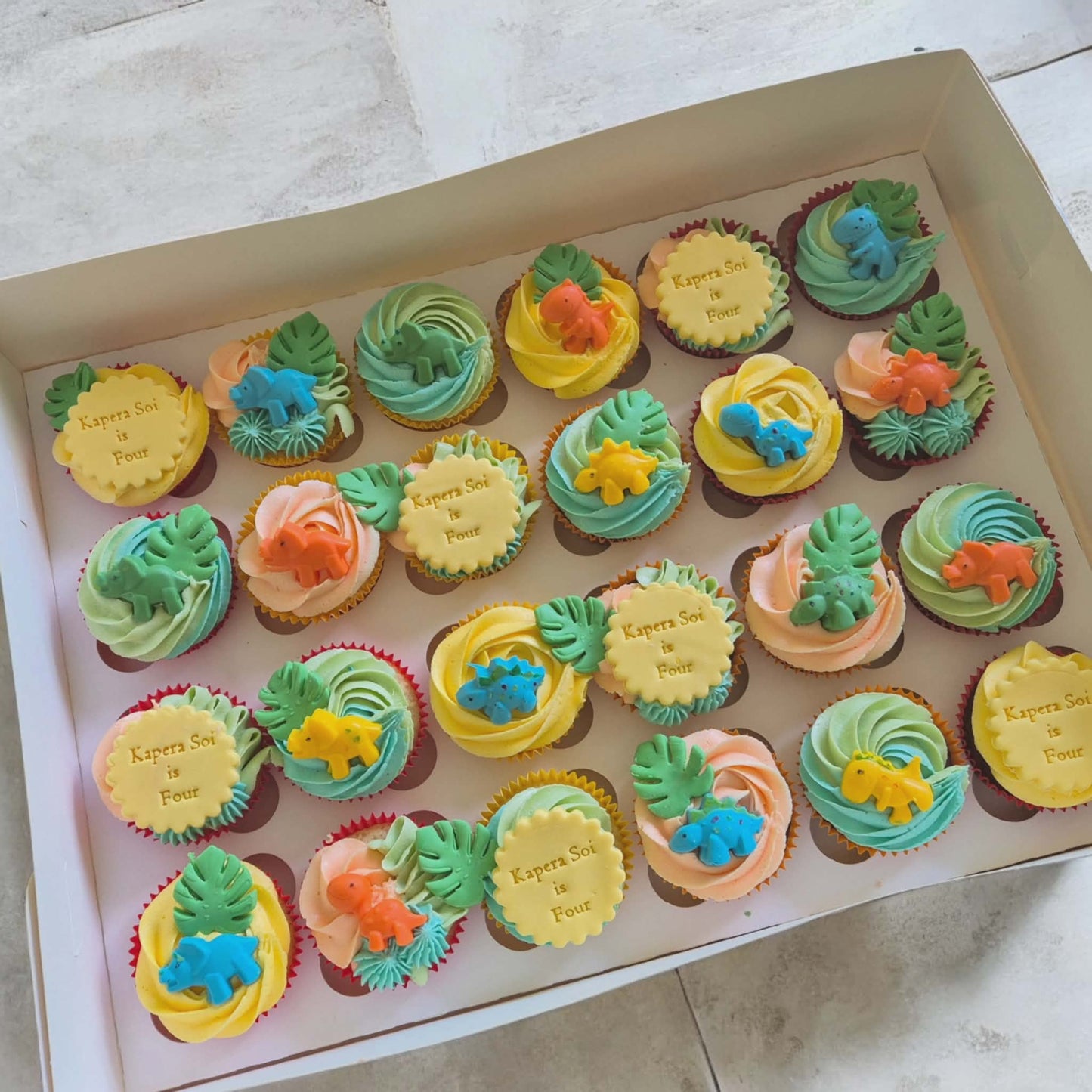 Roar-Some Cupcake Collection